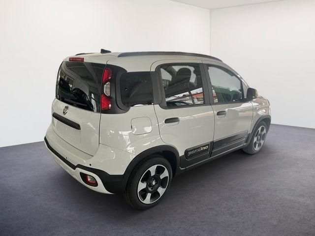 Schwarz schwarz Neu 2025 Fiat Panda Cross Cross Kleinwagen | 18.340 € (Guter Preis) - Bild 1/4