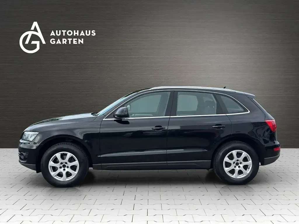 Używany Audi Q5 Design 215 KM (158 kW) 2012 Czarny SUV