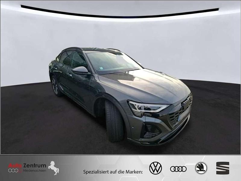 Gebraucht Audi e-tron Sportback S-Line 300 kW (408 PS) 2024 Daytona gray pearl effect SUV
