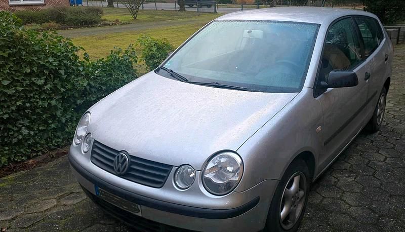 Silber Gebraucht 2003 VW Polo Kleinwagen | 1.250 € (Fairer Preis) - Bild 1/4