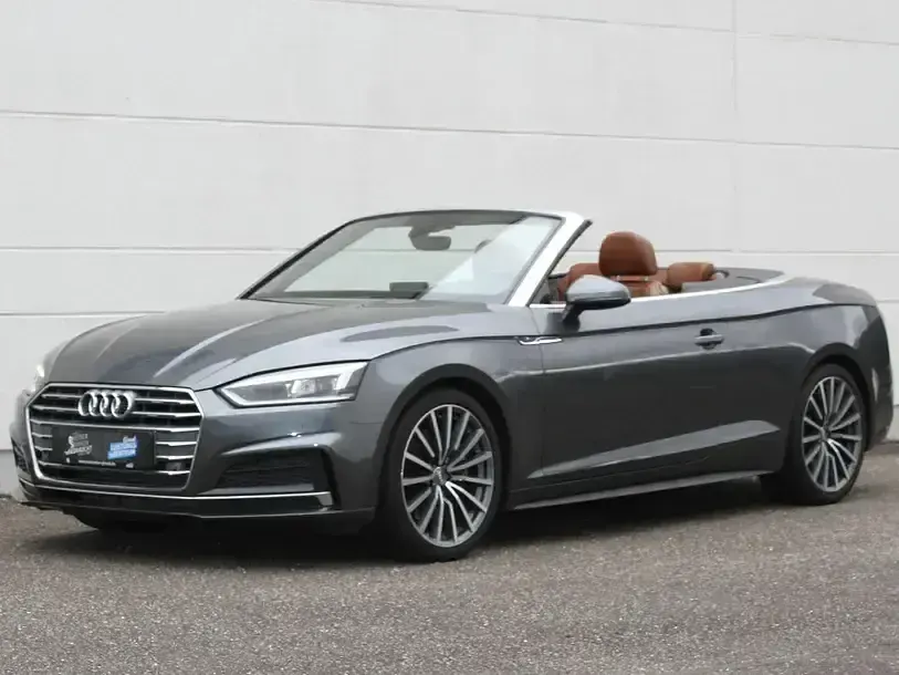 Gebraucht Audi A5 Design 2018 Grau Coupé