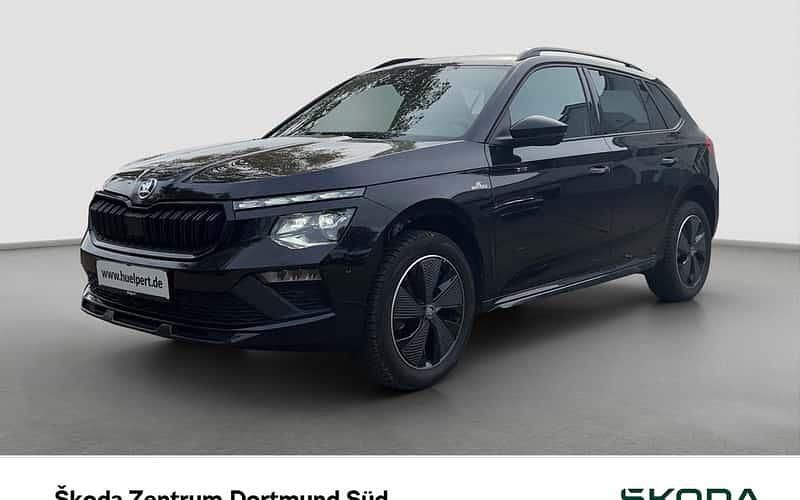 Schwarzmagic perleffekt Gebraucht 2025 Skoda Kamiq Monte Carlo SUV | 30.866 € (Etwas zu teuer) - Bild 1/4