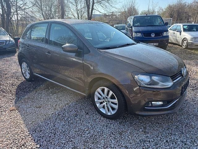 Gebraucht VW Polo Comfortline 90 PS (66 kW) 2016 Braun Limousine