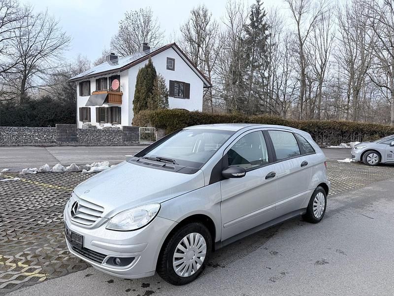 Silber Gebraucht 2006 Mercedes B170 Van / Kleinbus | 2.999 € (Superpreis) - Bild 1/4
