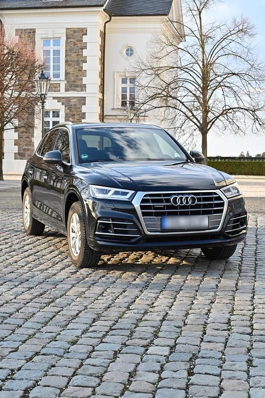 Gebraucht Audi Q5 S-Line 190 PS (139 kW) 2019 Schwarz SUV