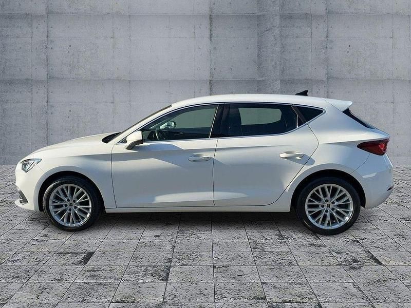Gebraucht Seat Leon XCELLENCE 150 PS (110 kW) 2022 Weiß Limousine
