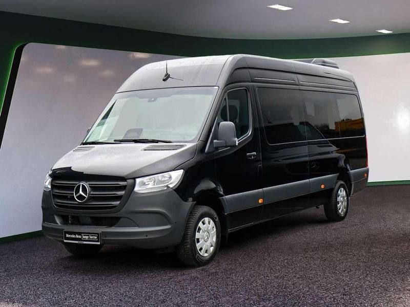 Gebraucht Mercedes Sprinter 170 PS (125 kW) 2024 Schwarz Van