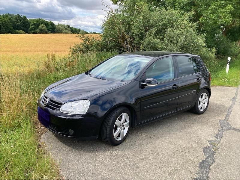 Schwarz Gebraucht 2008 VW Golf V Kleinwagen | 3.299 € (Etwas zu teuer) - Bild 1/3