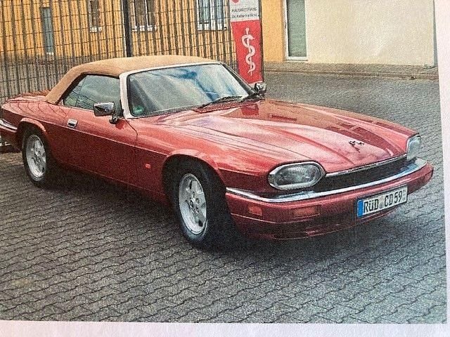 Rot Gebraucht 1994 Jaguar XJS Cabrio | 39.500 € - Bild 1/3