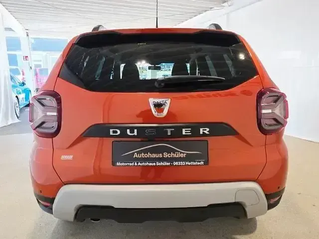 Gebraucht Audi Q2 Sport 150 PS (110 kW) 2021 Orange SUV