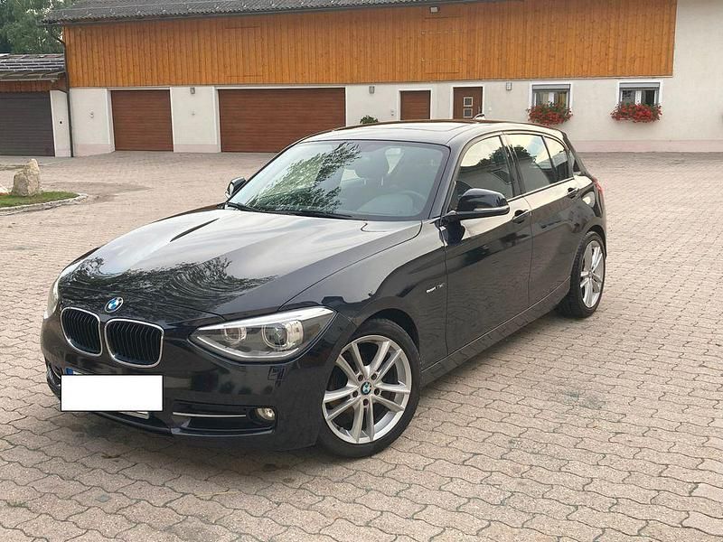 Schwarz Gebraucht 2012 BMW 116 Efficient Dynamics Kleinwagen | 6.250 € (Fairer Preis) - Bild 1/4