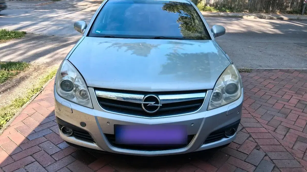 Gebraucht Opel Signum 155 PS (114 kW) 2006 Silber Kleinwagen