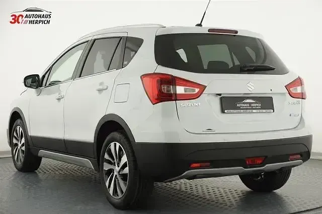 Gebraucht Suzuki SX4 S-Cross Comfort+ 129 PS (94 kW) 2020 Weiß SUV
