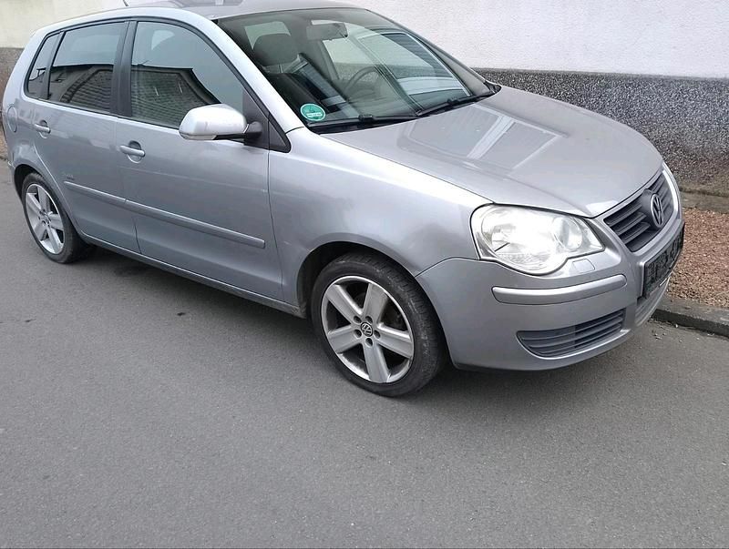 Usado VW Polo Edition 64 HP (47 kW) 2008 Cinzento Citadino