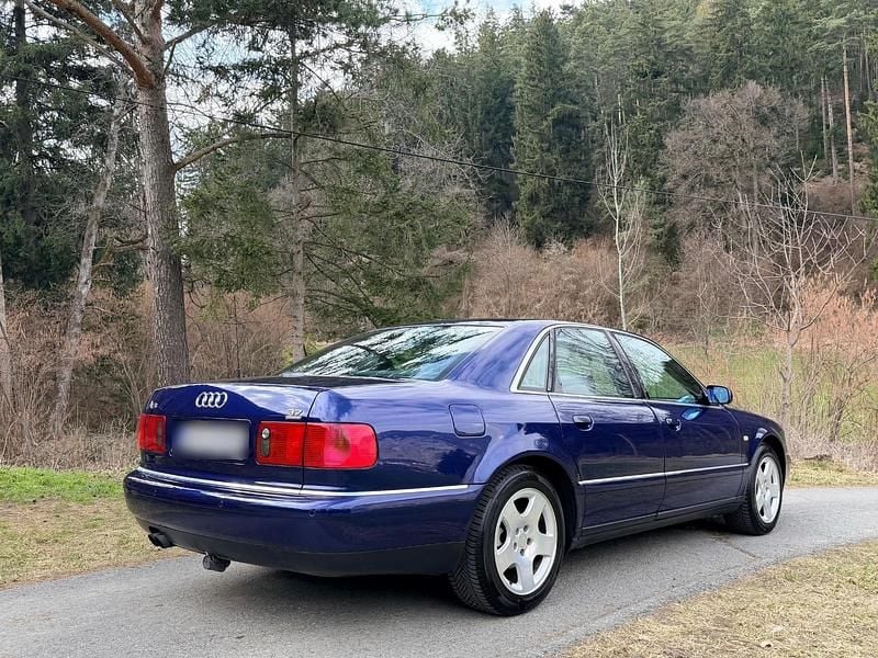 Gebraucht Audi A8 260 PS (191 kW) 2000 Blau Limousine