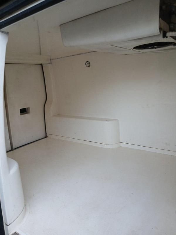 Gebraucht VW T5 84 PS (61 kW) 2008 Weiß Van