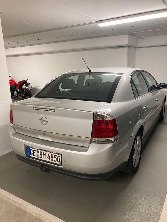 Gebraucht Opel Vectra 122 PS (89 kW) 2005 Silber Limousine