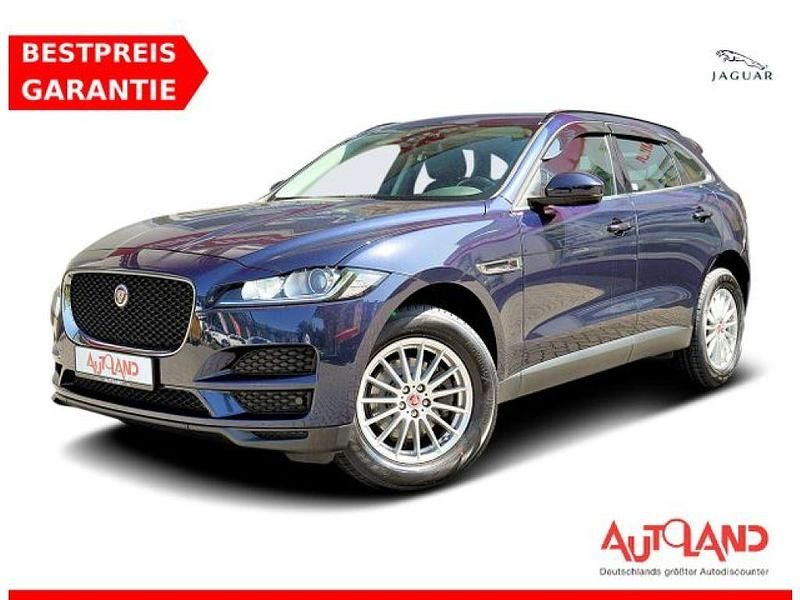 Dark sapphire blue (metallic) Gebraucht 2017 Jaguar F-Pace SUV | 18.990 € (Fairer Preis) - Bild 1/4