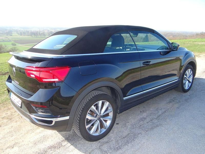Gebraucht VW T-Roc Cabriolet Style 150 PS (110 kW) 2021 Schwarz Cabrio
