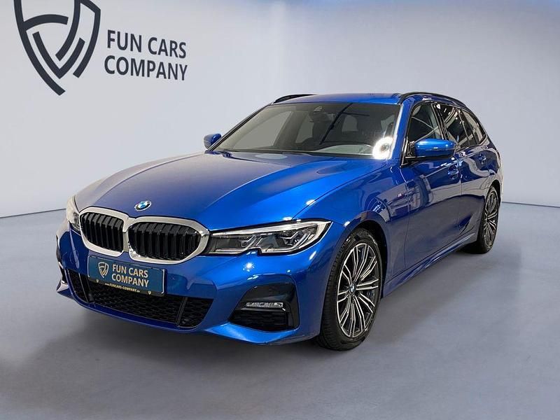 Blau Gebraucht 2022 BMW 330 M Sport Kombi | 28.950 € (Guter Preis) - Bild 1/4