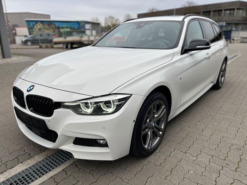 Weiß Gebraucht 2018 BMW 335 M Sport Kombi | 22.950 € (Etwas zu teuer) - Bild 1/4