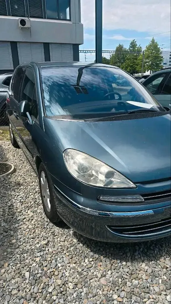 Gebraucht Peugeot 807 135 PS (99 kW) 2014 Grau Van / Kleinbus