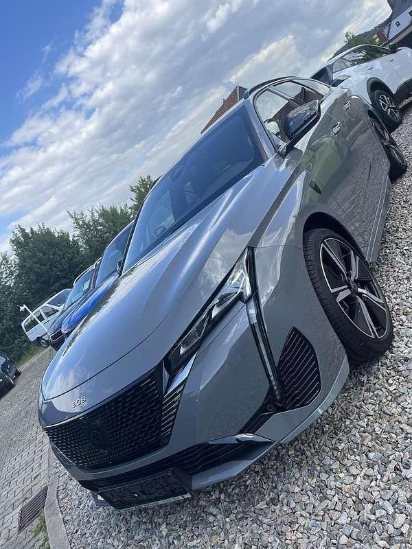 Seleniumgrau metallic Gebraucht 2024 Peugeot 308 GT Kombi | 26.990 € (Fairer Preis) - Bild 1/4