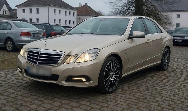 Gebraucht Mercedes 350 231 PS (169 kW) 2010 Beige Limousine