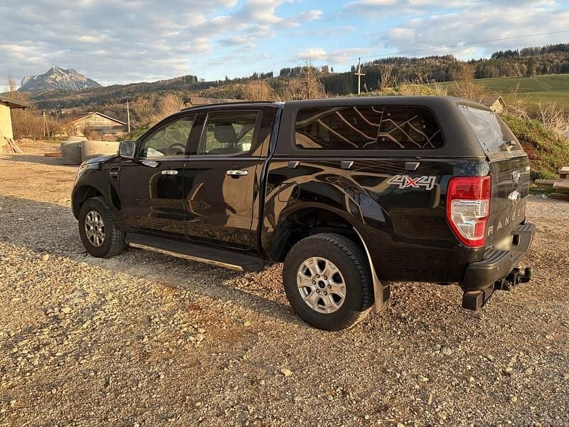 Gebraucht Ford Ranger XL 160 PS (117 kW) 2016 Schwarz Pickup
