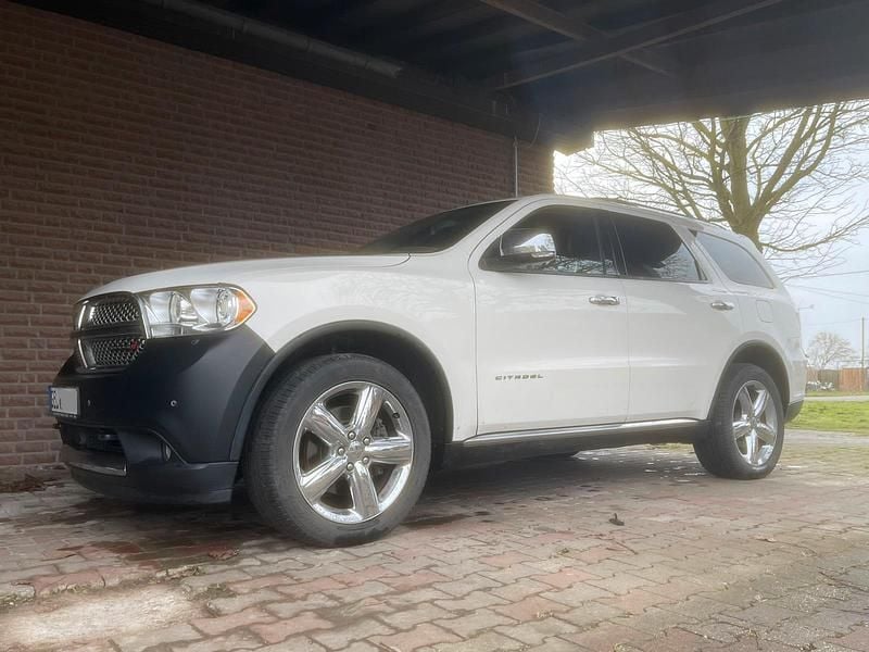 Weiß Gebraucht 2013 Dodge Durango SUV | 12.000 € (Superpreis) - Bild 1/4