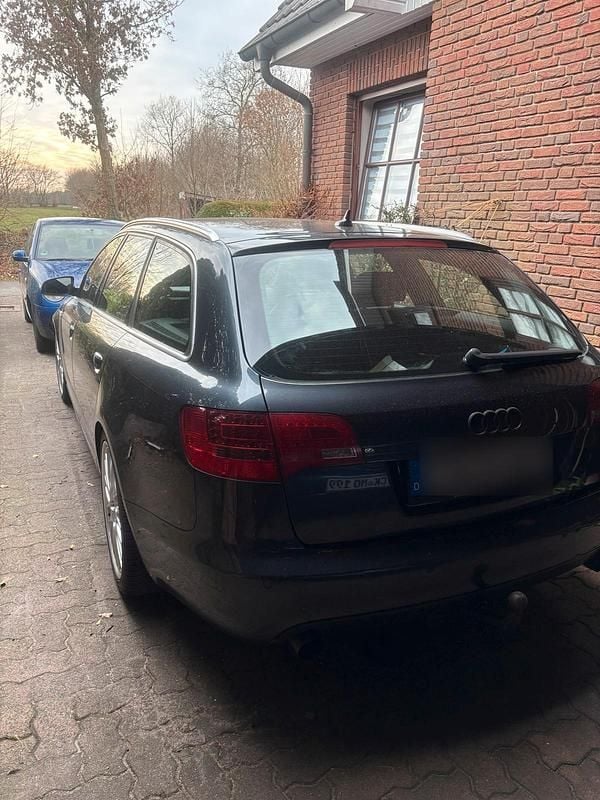 Second-hand Audi A6 300 CP (220 kW) 2005 Gri Break