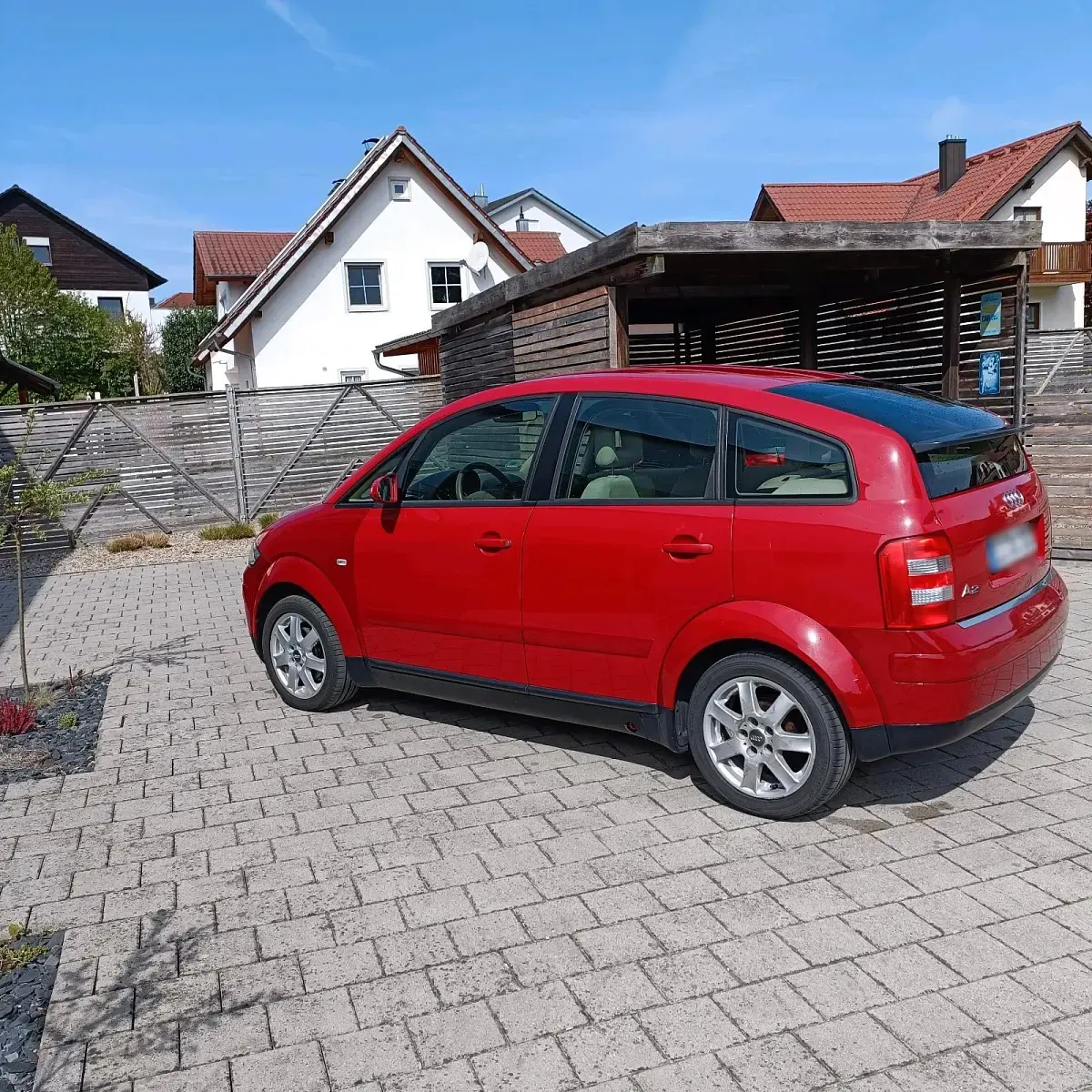 Gebraucht Audi A2 75 PS (55 kW) 2003 Rot Kleinwagen
