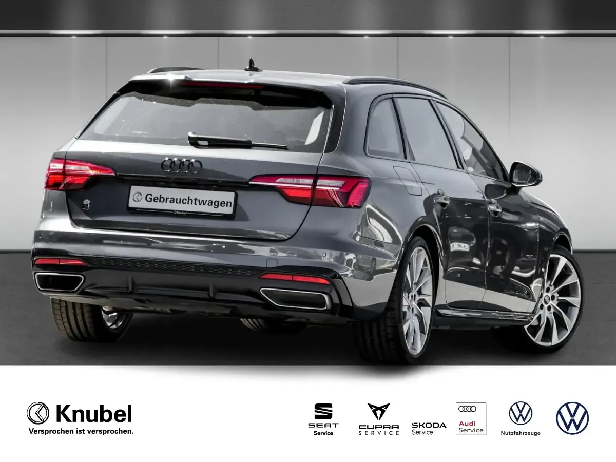 Gebraucht Audi A4 Competition 163 PS (119 kW) 2022 Grau Kombi