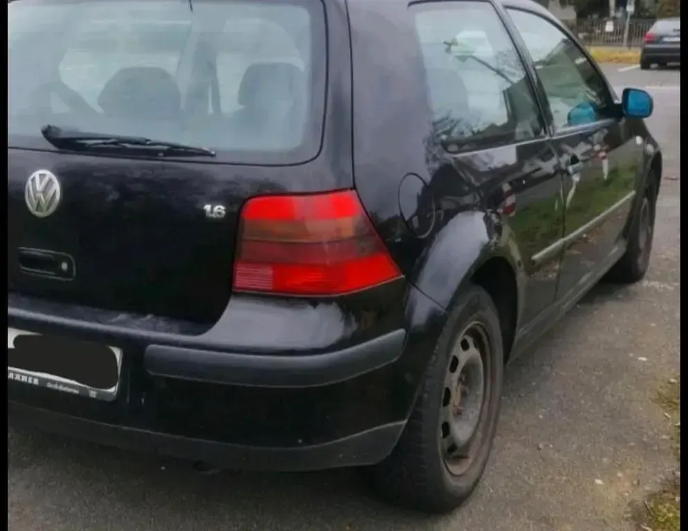 Gebraucht VW Golf IV 101 PS (74 kW) 2000 Schwarz Limousine
