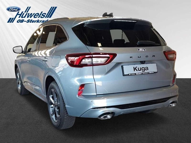 Gebraucht Ford Kuga ST-Line 151 PS (111 kW) 2024 Silber SUV
