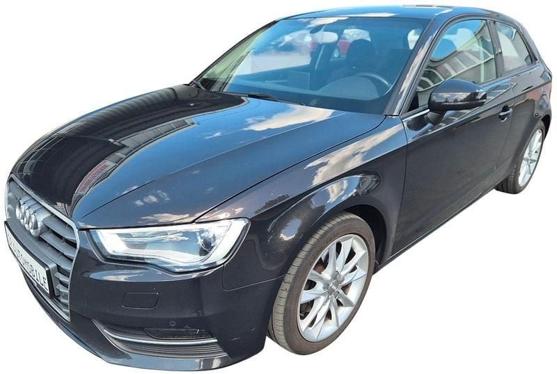 Braun Gebraucht 2013 Audi A3 Ambition Limousine | 7.290 € (Guter Preis) - Bild 1/4