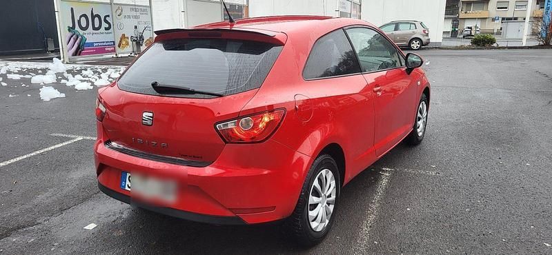 Gebraucht Seat Ibiza 69 PS (50 kW) 2014 Rot Kleinwagen