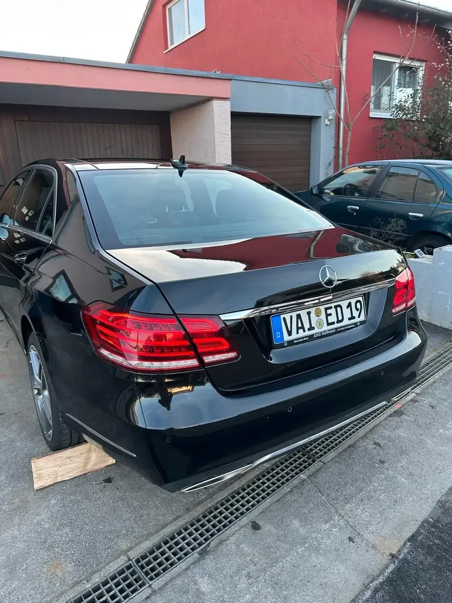 Gebraucht Mercedes E350 252 PS (185 kW) 2013 Schwarz Limousine