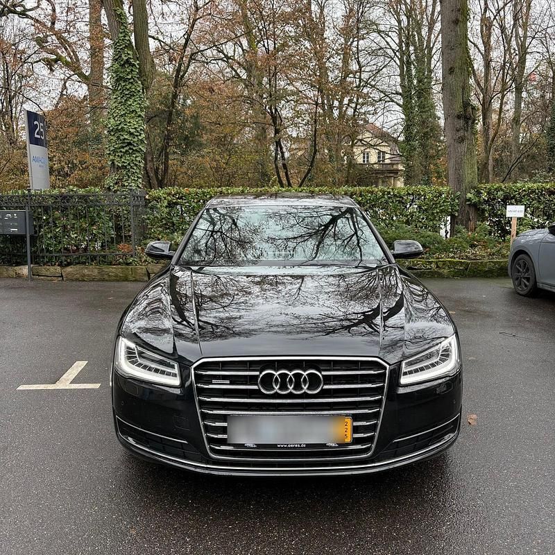 Schwarz Gebraucht 2017 Audi A8L Comfort Limousine | 29.500 € (Fairer Preis) - Bild 1/4
