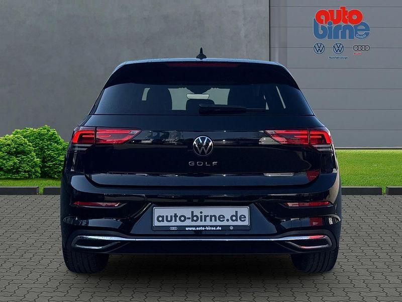 Gebraucht VW Golf VIII Move 131 PS (96 kW) 2023 Schwarz Limousine