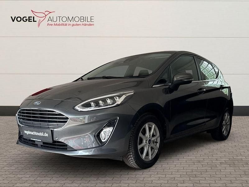 Grau Gebraucht 2020 Ford Fiesta Titanium X Kleinwagen | 13.840 € (Fairer Preis) - Bild 1/4