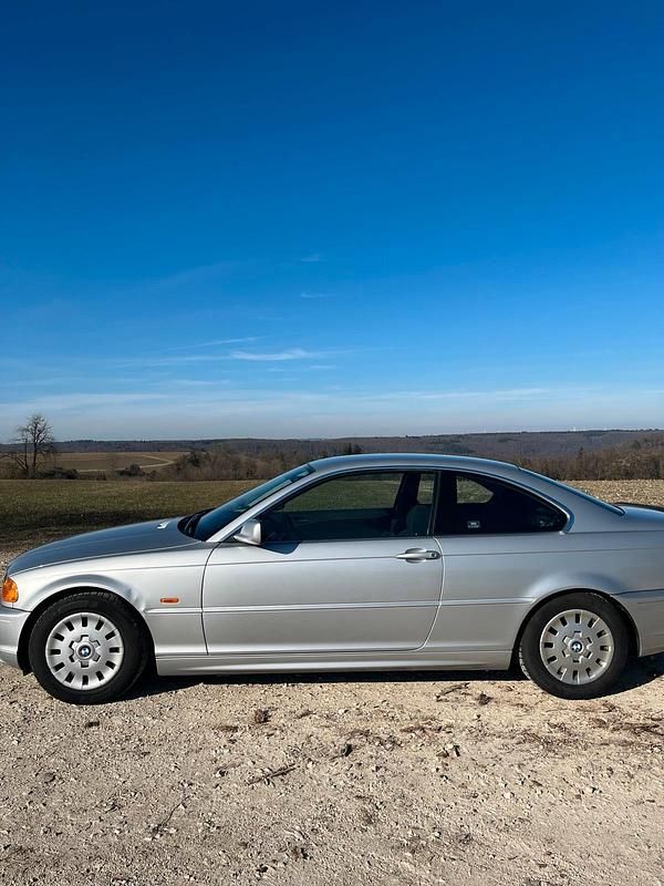 Second-hand BMW 320 150 CP (110 kW) 2000 Argintiu Coupe