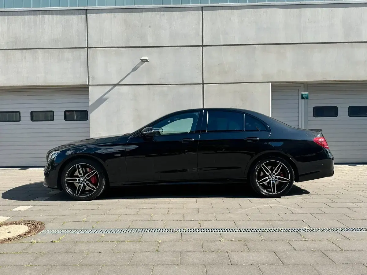 Gebraucht Mercedes E350 AMG 286 PS (210 kW) 2018 Schwarz Limousine