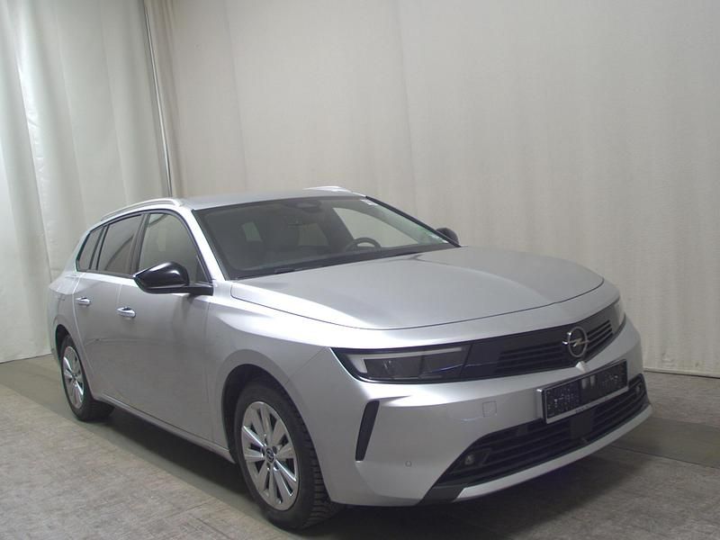 Gebraucht Opel Astra Edition 131 PS (96 kW) 2023 Silber Kombi