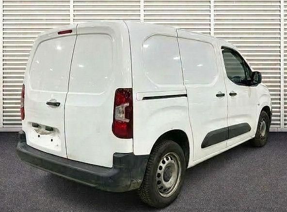Gebraucht Citroën Berlingo 102 PS (75 kW) 2021 Weiß Van / Kleinbus