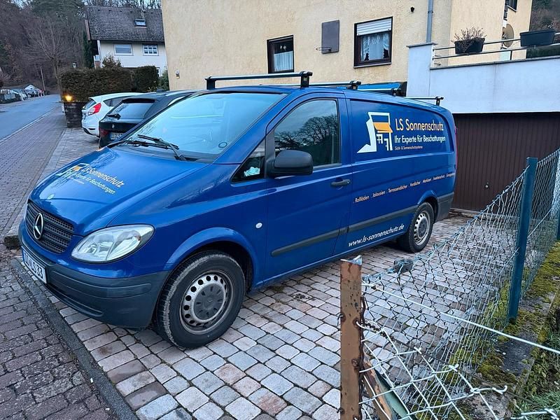 Gebraucht Mercedes Vito 150 PS (110 kW) 2010 Blau Van