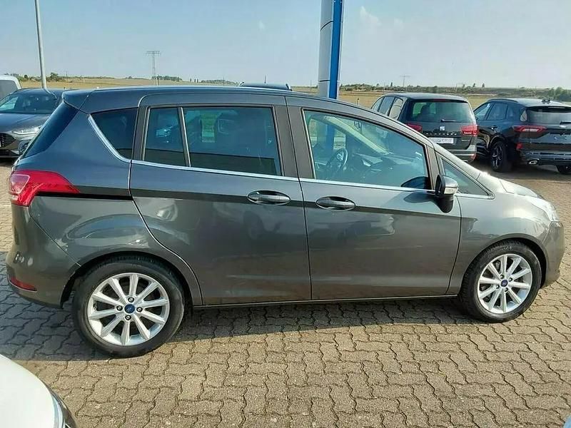 Gebraucht Ford B-MAX Titanium 125 PS (91 kW) 2017 Magneticgrau (metallic) Van / Kleinbus