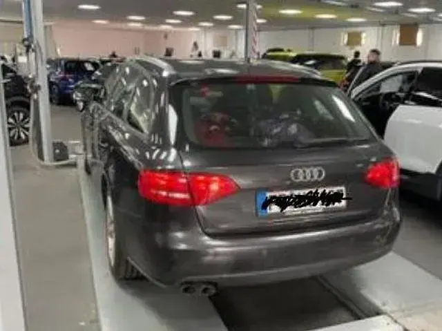 Gebraucht Audi A4 S-Line 170 PS (125 kW) 2009 Grau Kombi