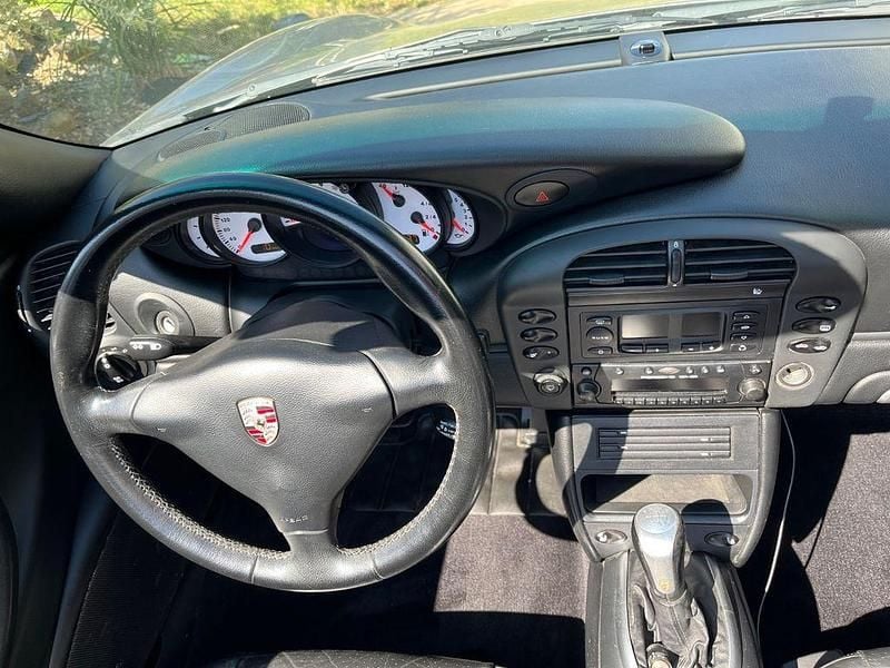 Gebraucht Porsche 996 320 PS (235 kW) 2002 Grau Cabrio