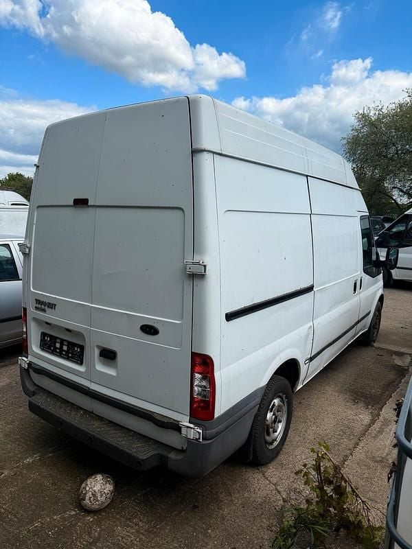 Second-hand Ford Transit 101 CP (74 kW) 2013 Alb Pickup